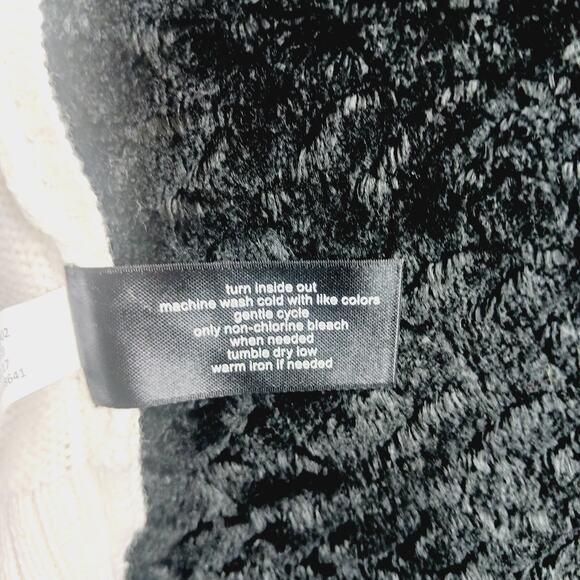 Sweater Size 18-20 Lace White Fairycore Romantic Quiet Luxury Classic Chic NWT - Picture 15 of 16